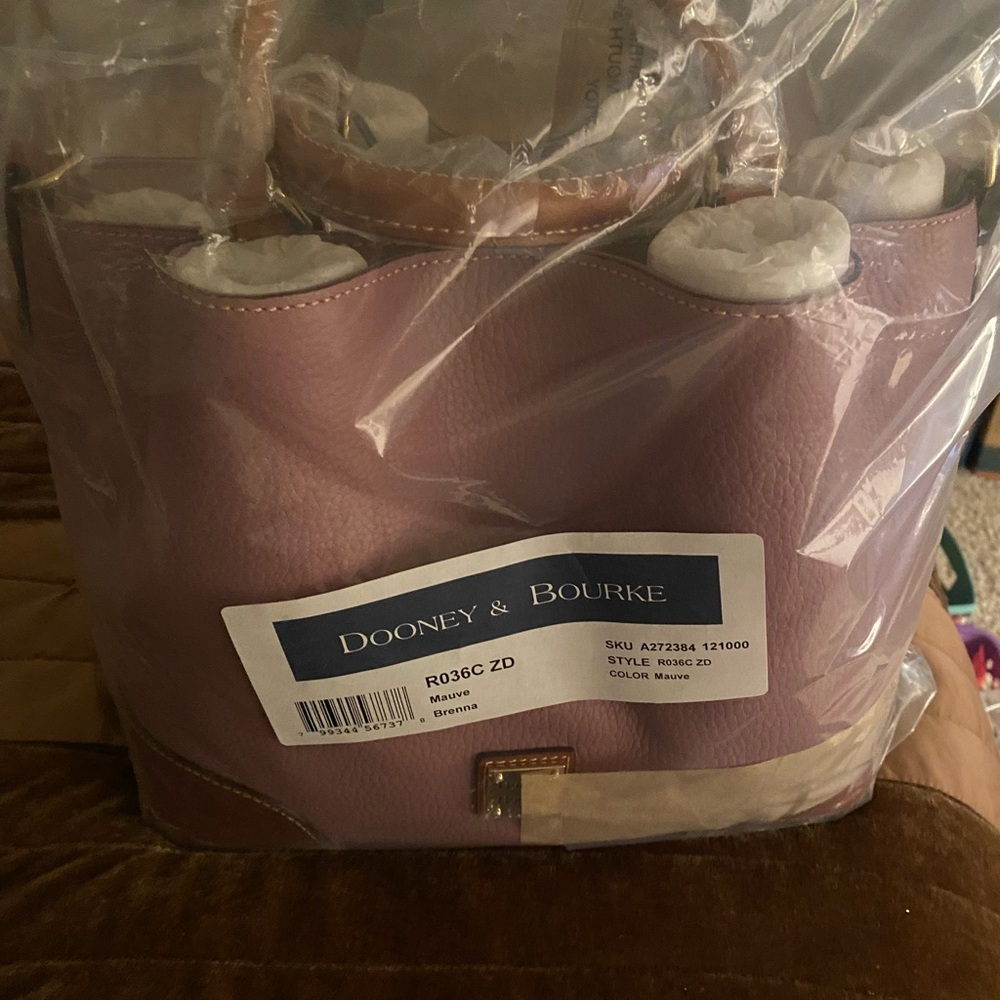 Dooney & Bourke mauve bag